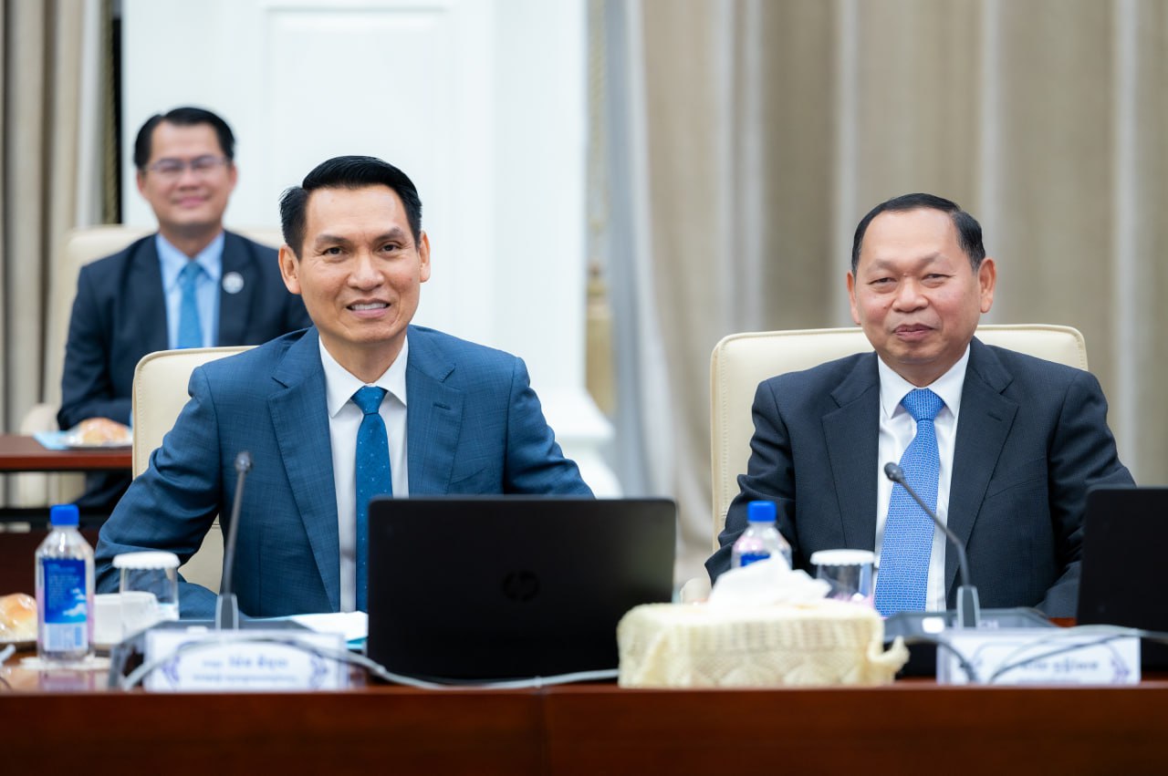 5D411069-1D67-4D8C-9246-5905F941B888