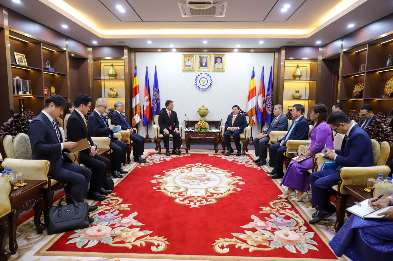 683E5910-8A85-4B0C-BA58-ACF1C42A8B90