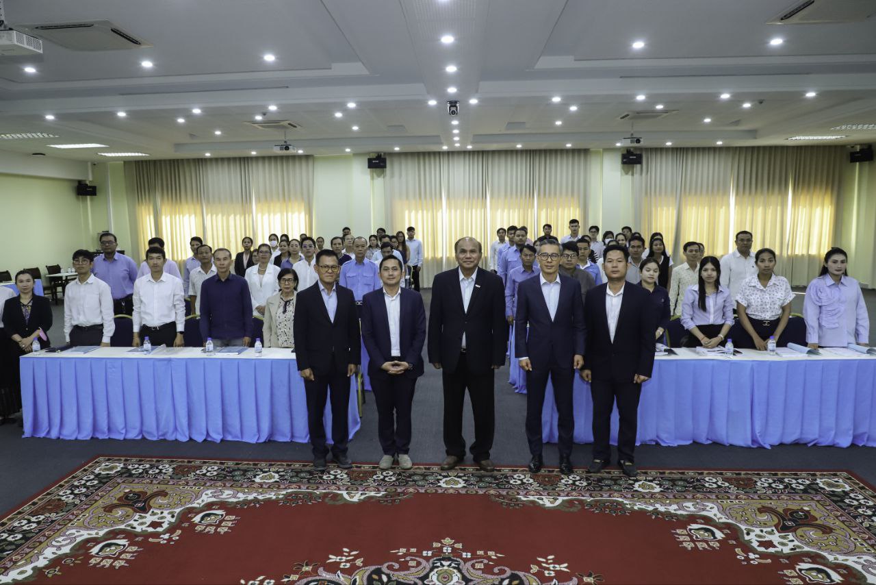 7BE57B15-3E93-4387-885D-9F5C19256D1D