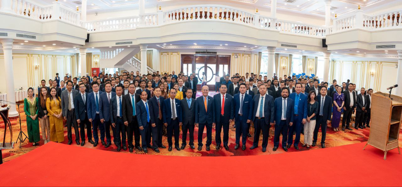 8C6722C3-0C4E-435C-99C1-32D4264D7E4D