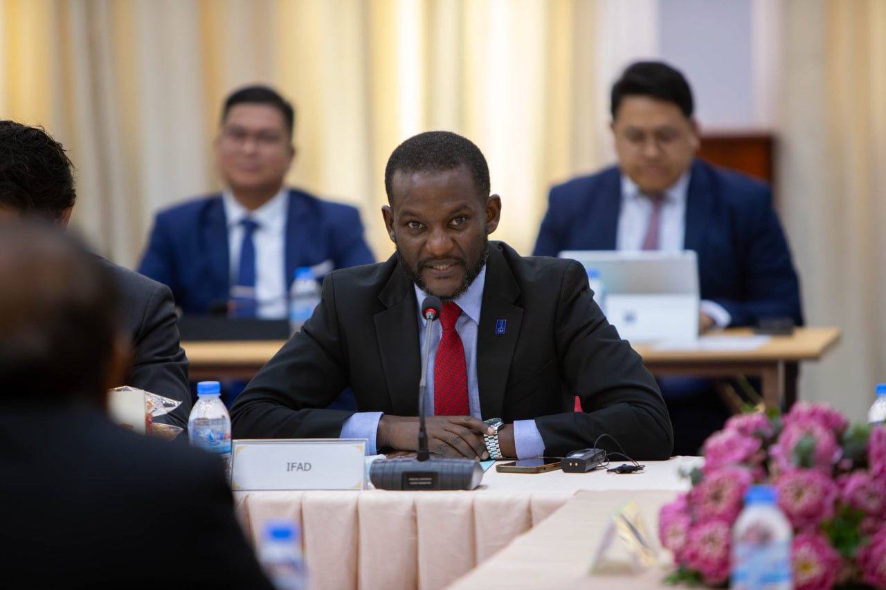 AB3A2959-0608-4A37-B3BC-0976345EBD4D