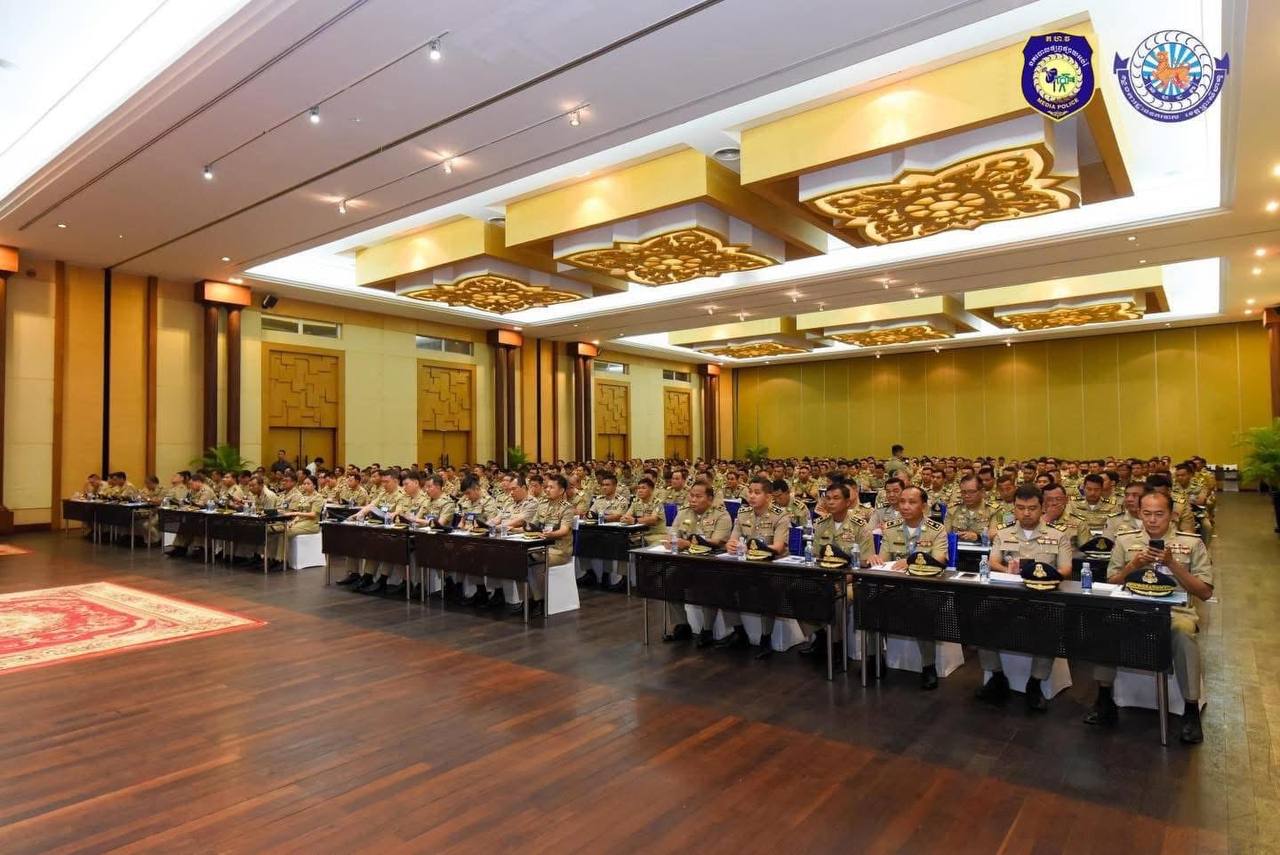 BF81F603-331E-4D6D-9142-9CD565C97E5C