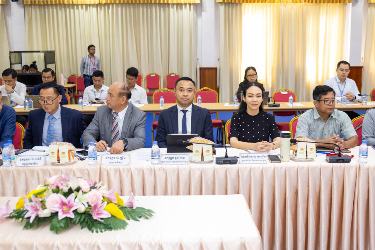 CED98CA4-2236-467A-A0AB-43BC0CF1AFD4