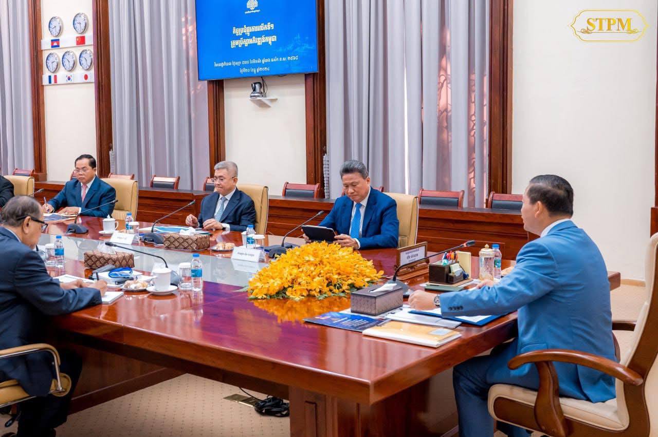 F5E084AE-9A6E-4DAD-999E-3E60D6B20C02