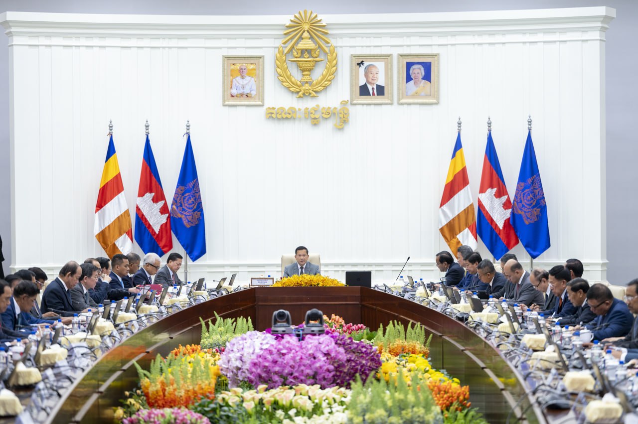 FCEB93B7-38B7-4750-A6F6-A1294359A78F