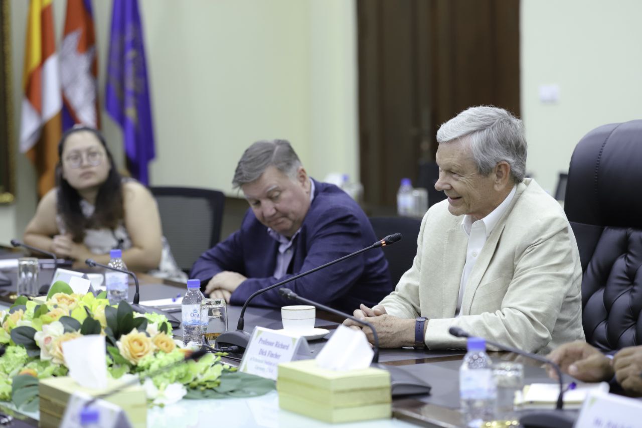 06A7DC4D-EA5A-4CB1-87C9-62F0D3F620FC