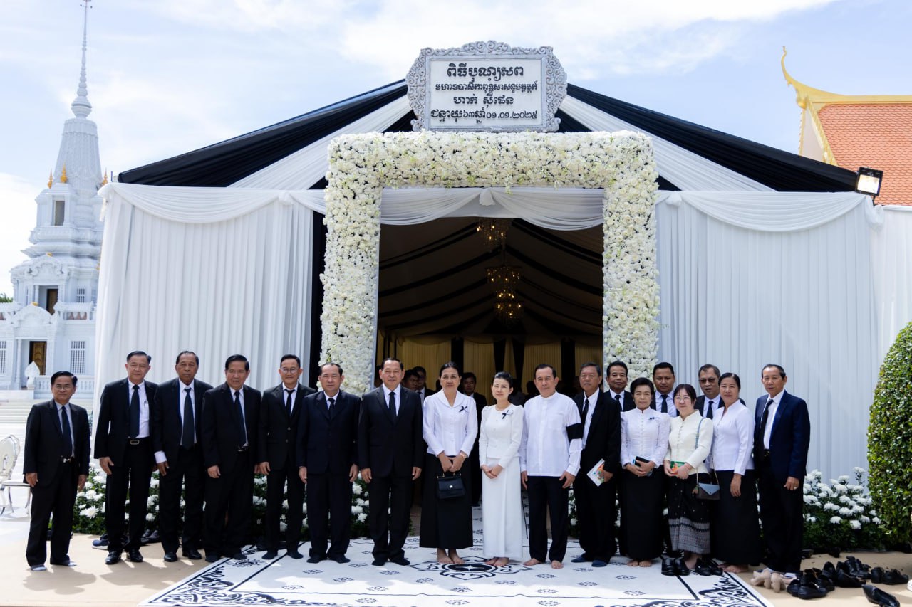 5B8FF7D9-AB2C-4BED-B3BF-103B2B9B526A