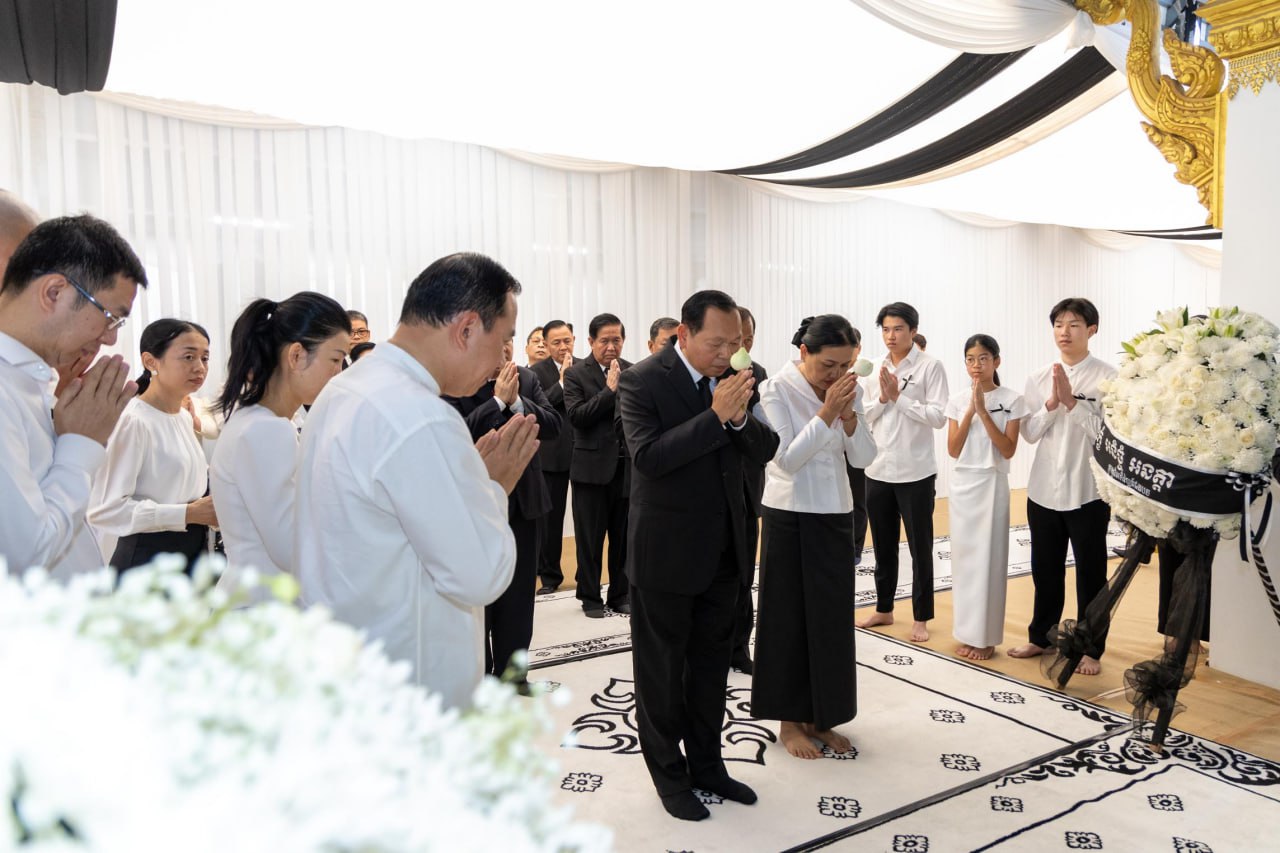 6A77281D-602E-4C12-BE06-CD9272148491