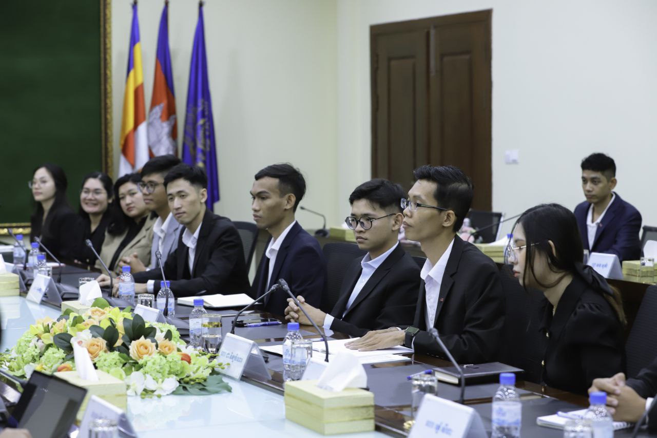 753ACA41-6BB1-43EC-9528-5B0C73D335CC