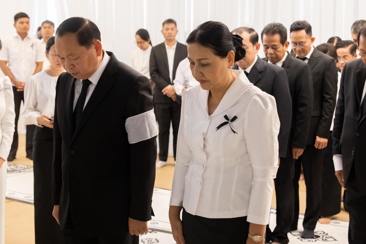 F7097F18-299D-4855-99ED-023B937AF698