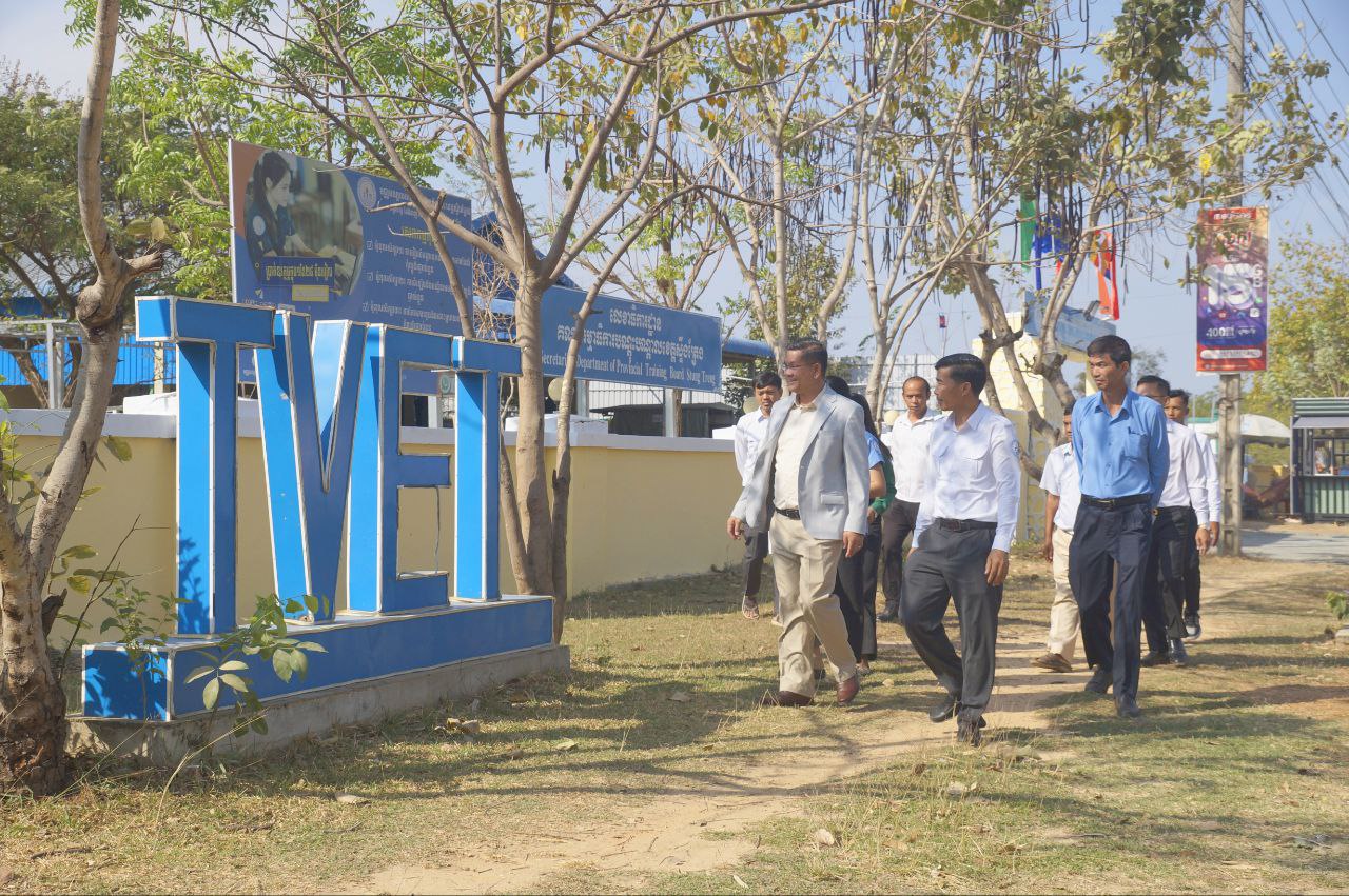 2C4CAE55-D64F-4F6A-B656-F69A3D13C5F7