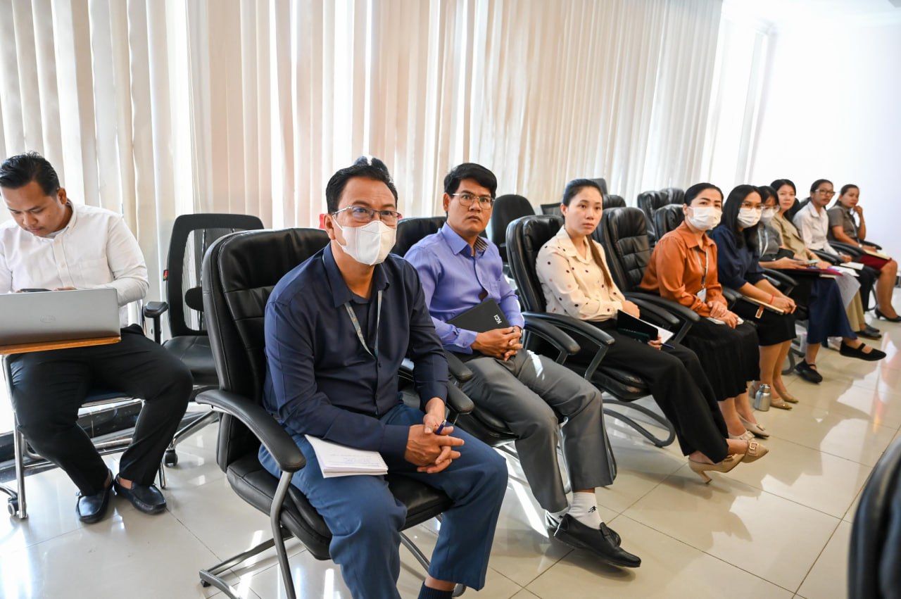 49CEC598-4446-459A-B7EB-D6AFDB84018E