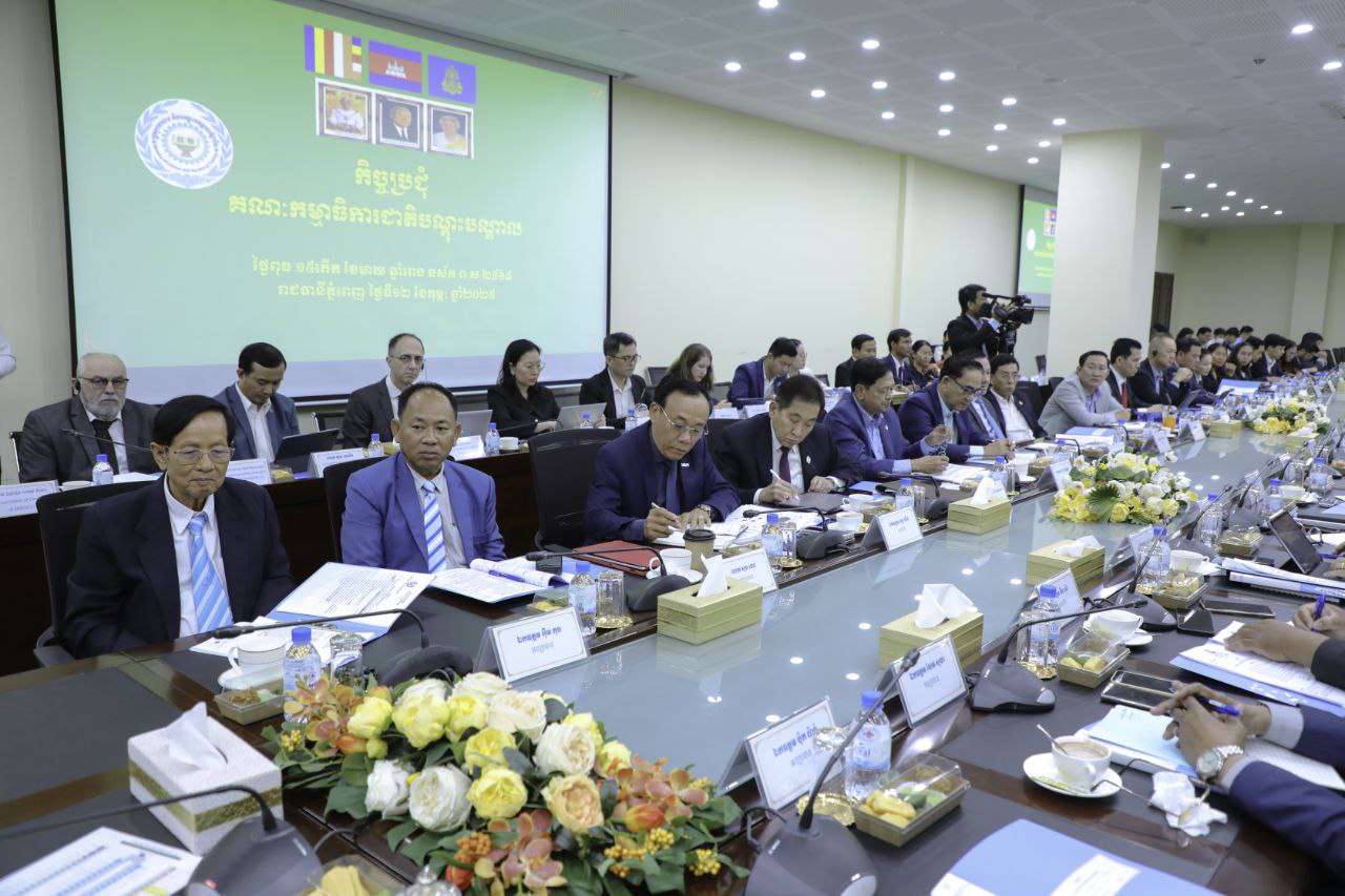 6D95E3D8-F1B2-4B43-AE01-B6F5F8C4484E