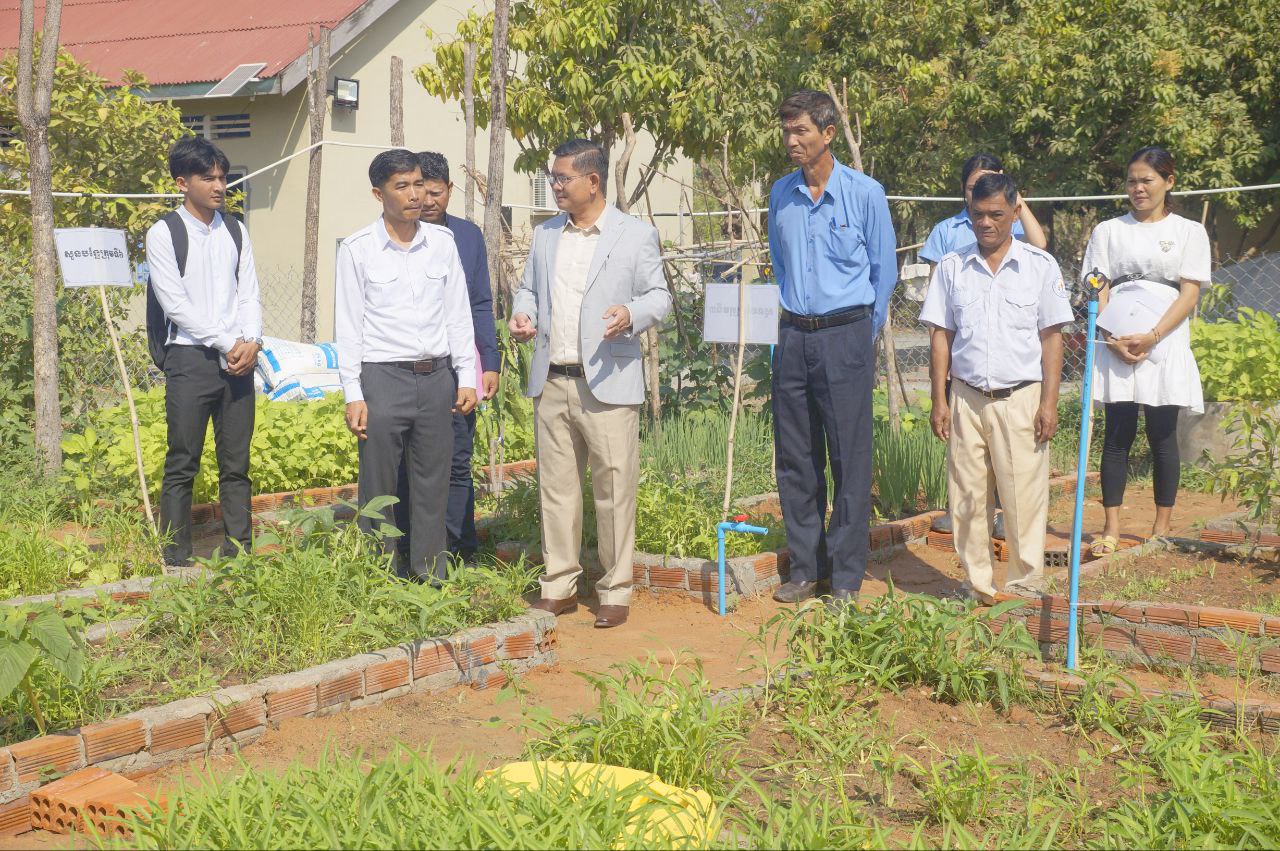 92E5D343-C5FE-4B25-9BD3-9A889C695D6B