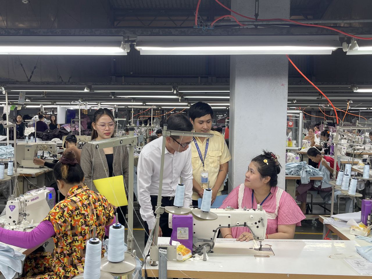 D65FCBC1-B5E3-43A1-92C2-3686F06BF54B