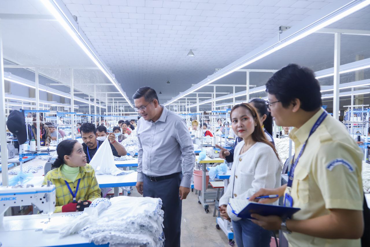 DABCC76E-DFC3-4057-AB50-28E19E2EDB61