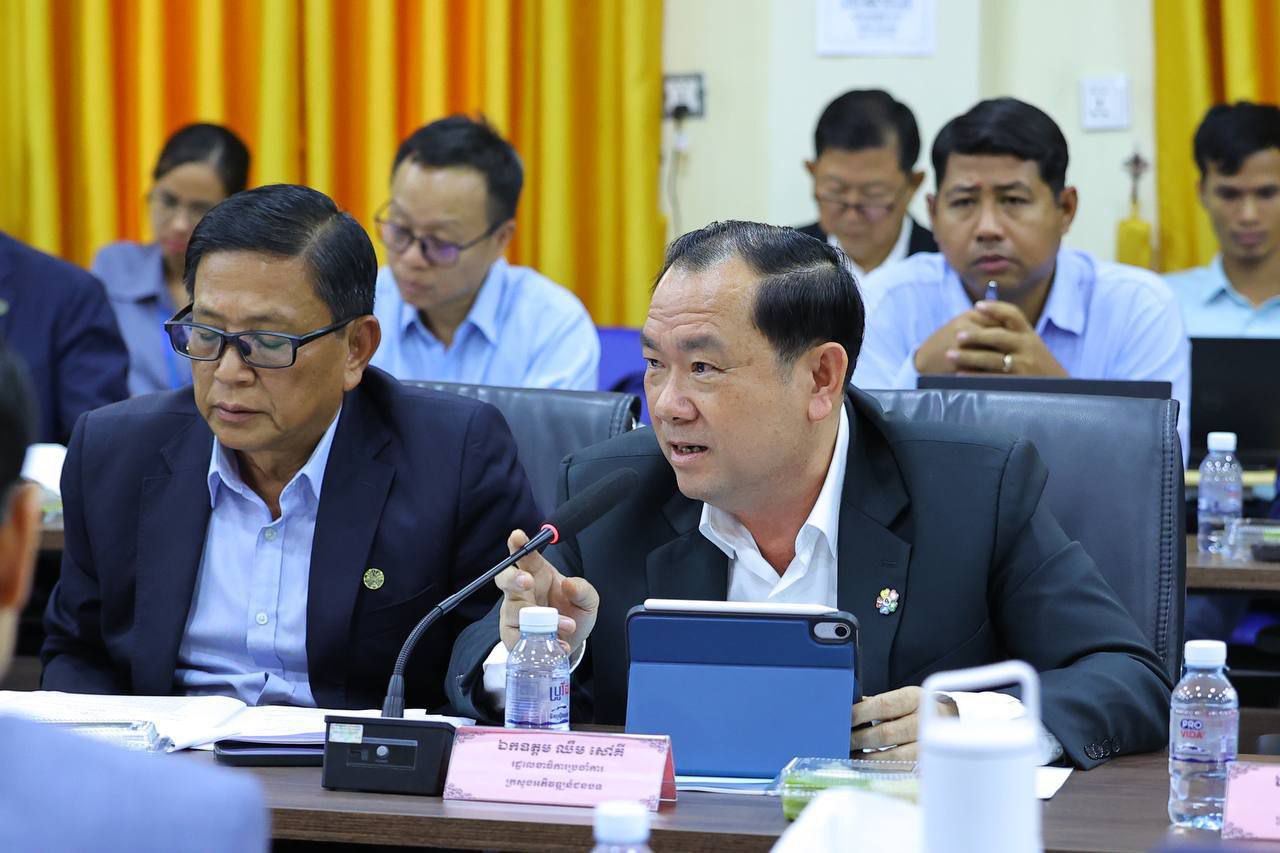 DF7C2E70-DA61-4B42-BEBB-4B7EA29DD9F0