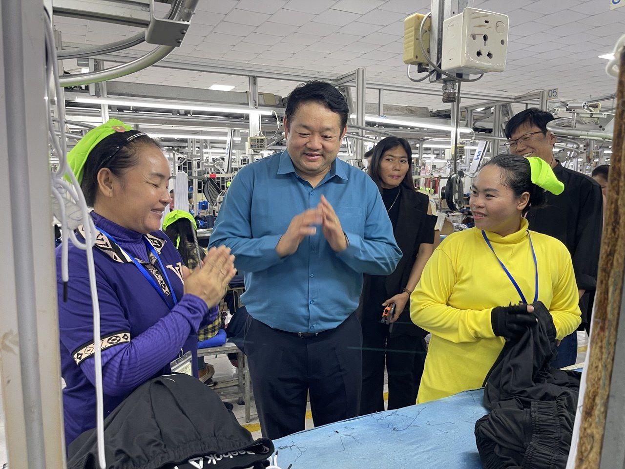 ECD8490E-81D7-4D87-B025-63D1BE3FED6B