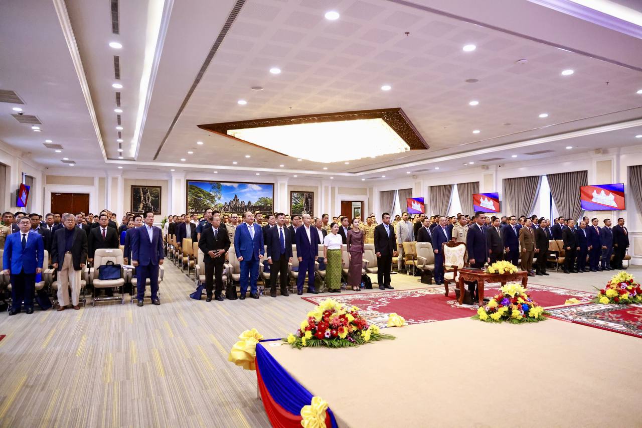 FB7F69B9-3528-4C6E-B4F0-861A92A0FF74