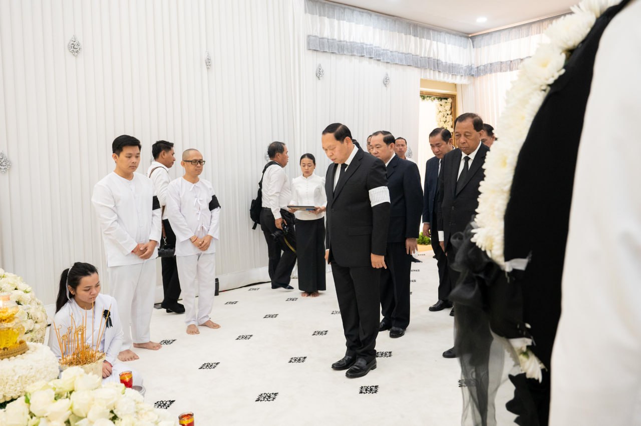 0E0BB4F9-B90E-48B6-923F-15ECBD53B193