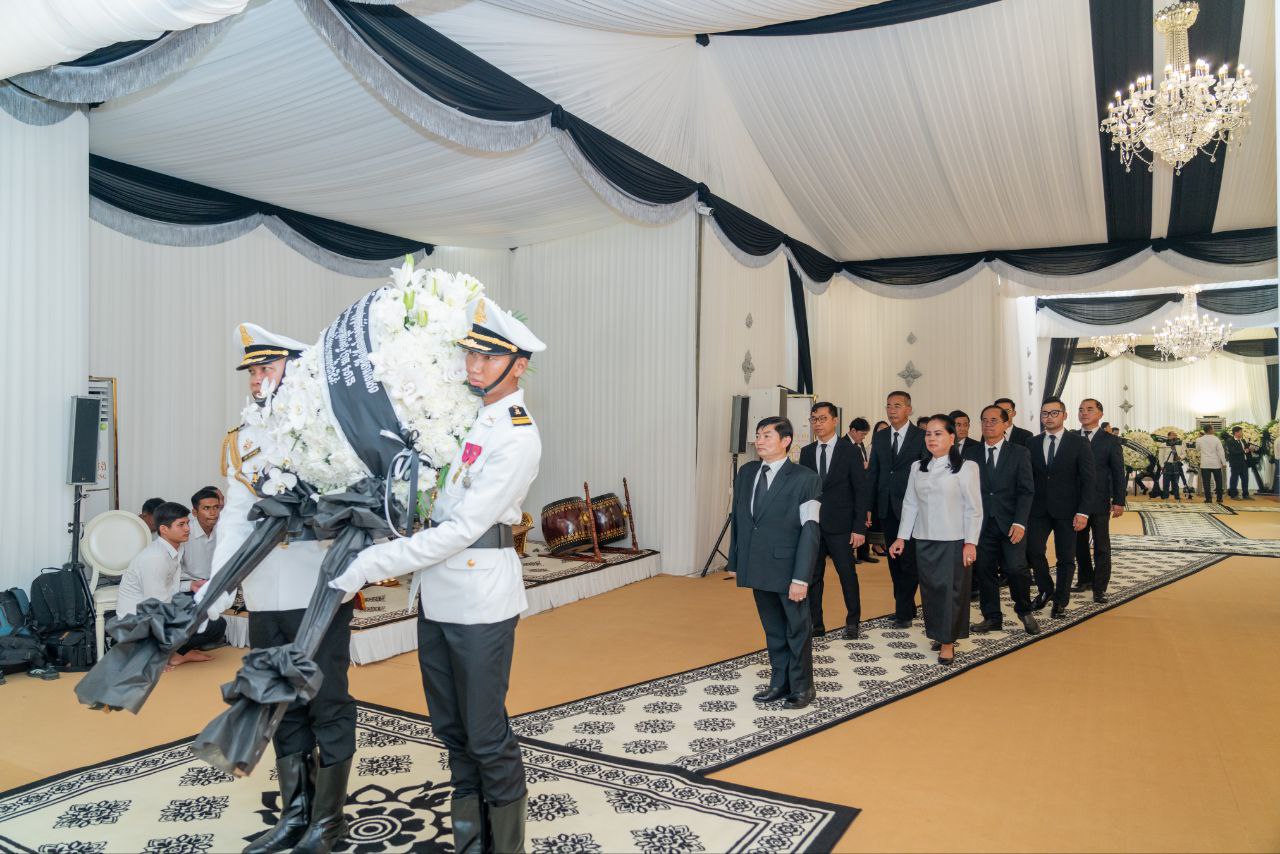 56D650BA-81A5-456E-95B3-0B07B25A3A9D