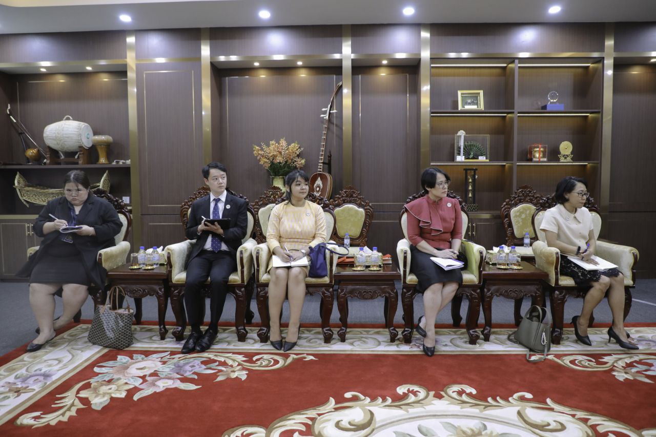 76B8A1C0-222E-45EC-9705-4E1F817C64D7