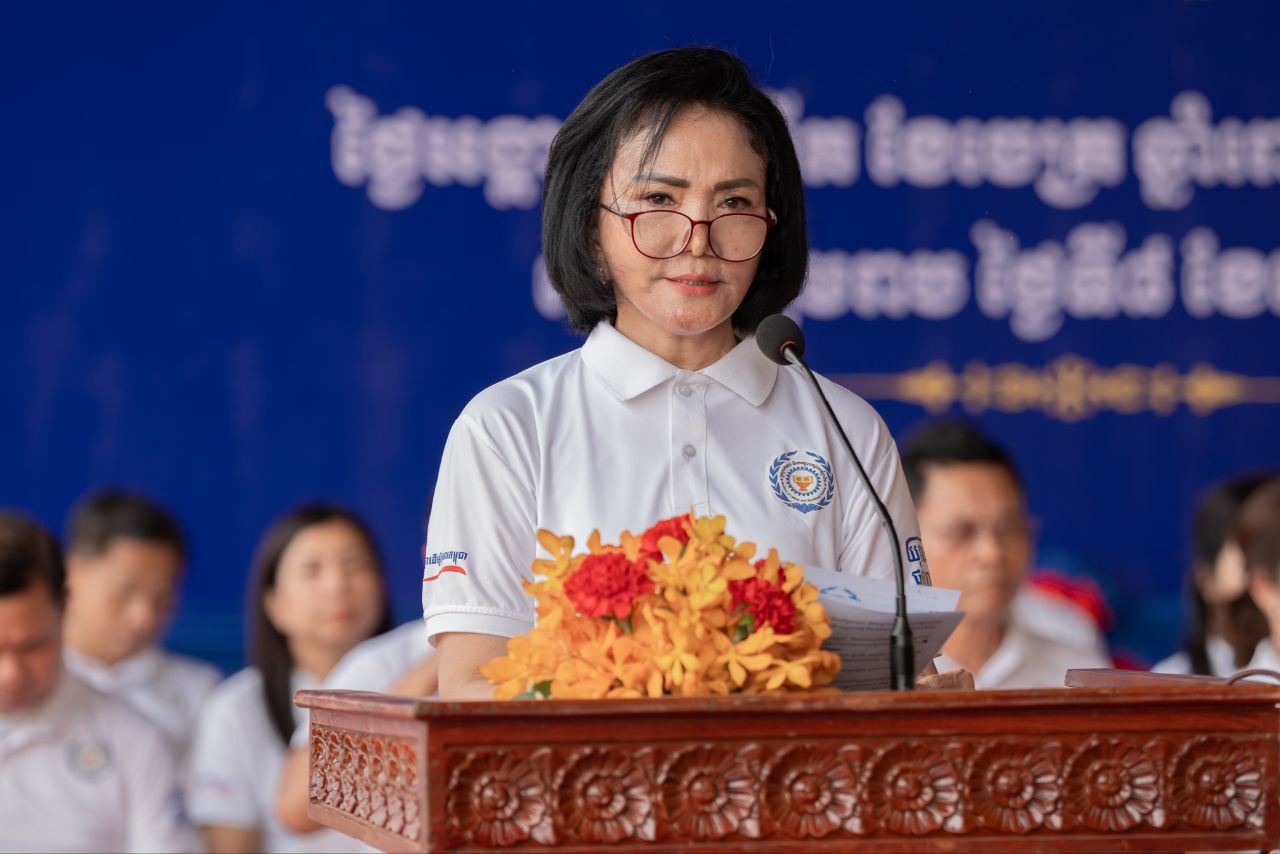 9EF5AC0D-F01F-4F90-8543-623C503E5B32