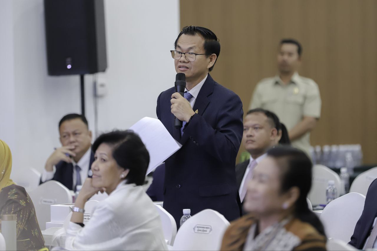 B8AE89E4-5C70-484B-8C4E-A361F396517D