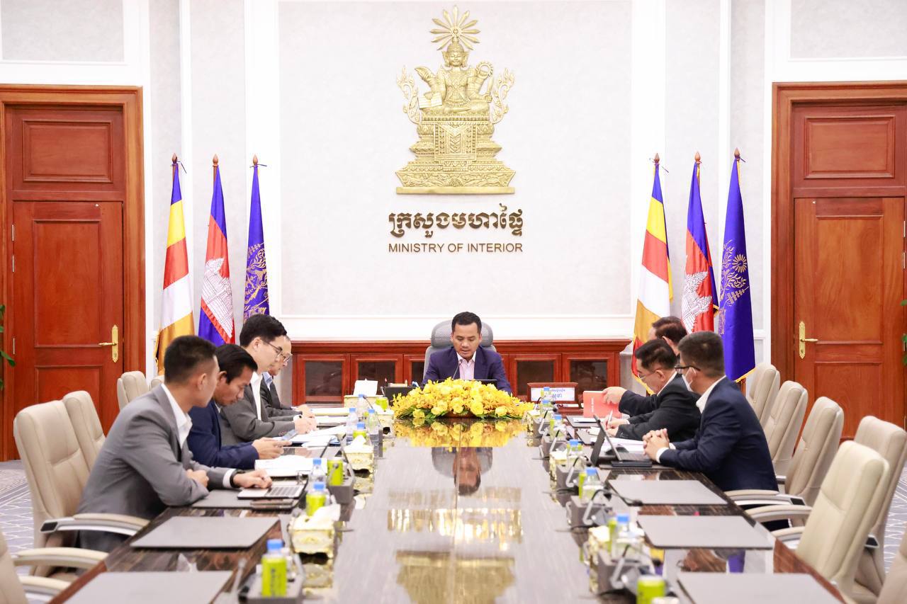 7659123F-BD4E-4B26-88BF-48008E09D3A0