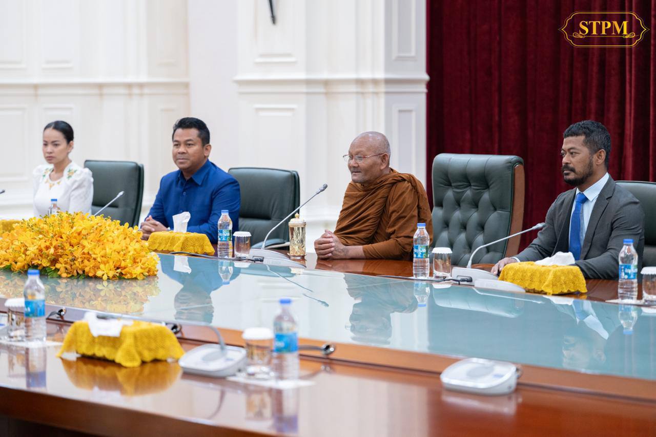 794F0102-4714-4E55-BF49-8F4ED4C179DA