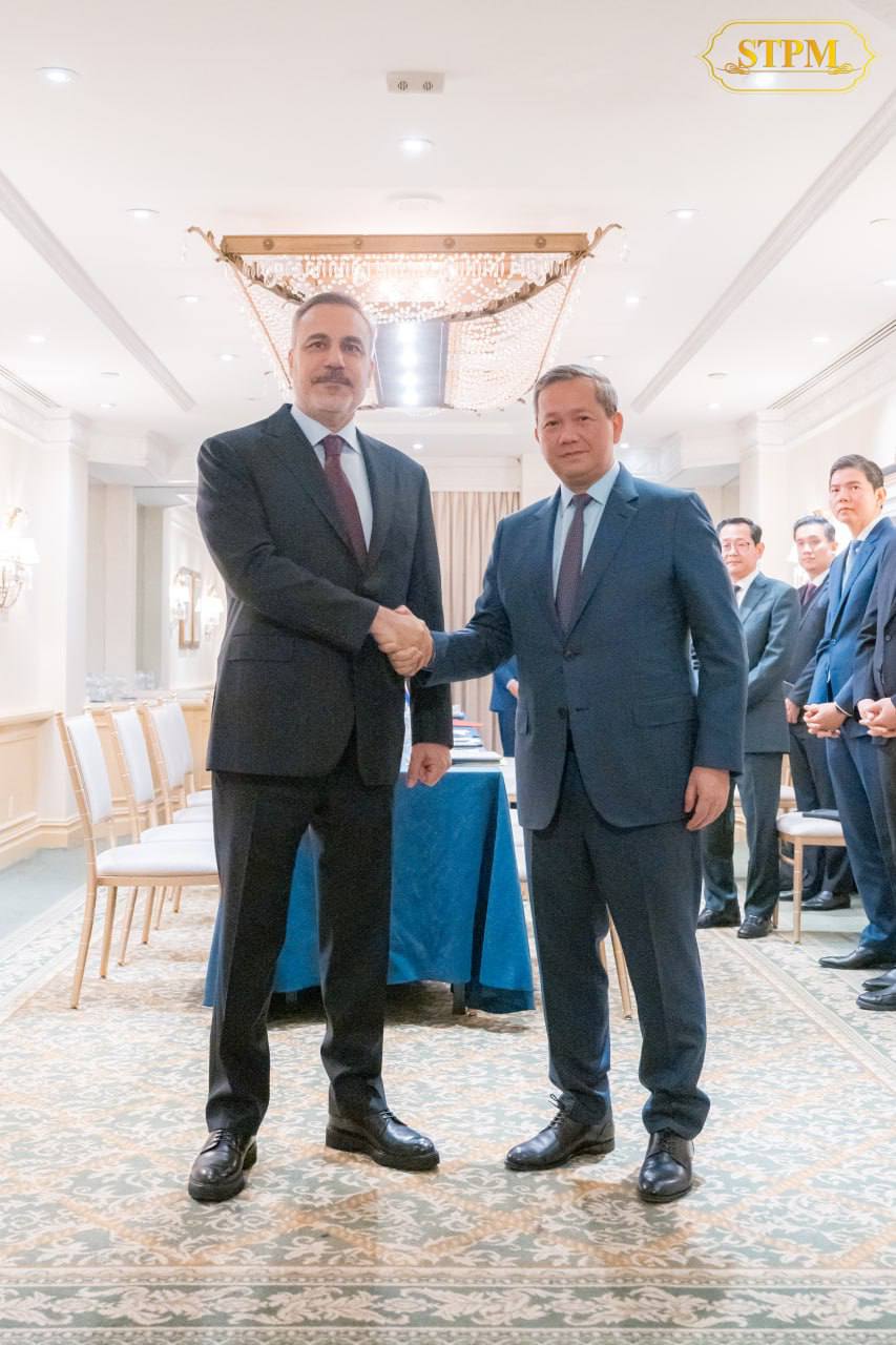 6901EF05-E4F3-4BEC-A38A-7813E71DBEDC