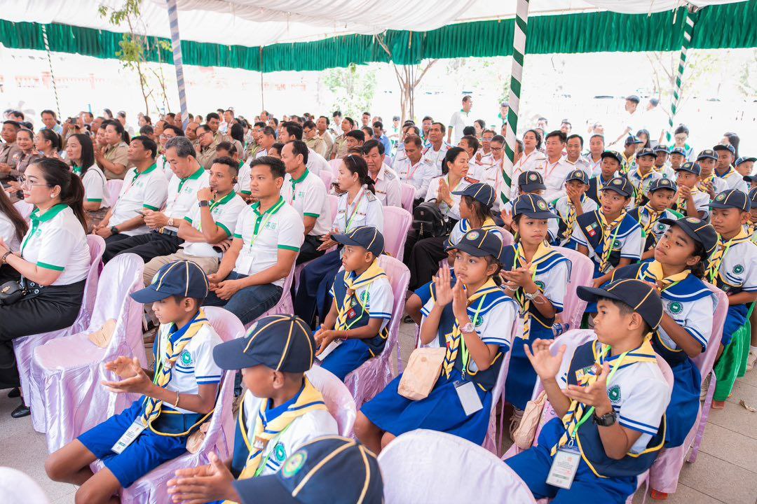 812C485E-87B2-44FB-8C33-C3BB138BEB88