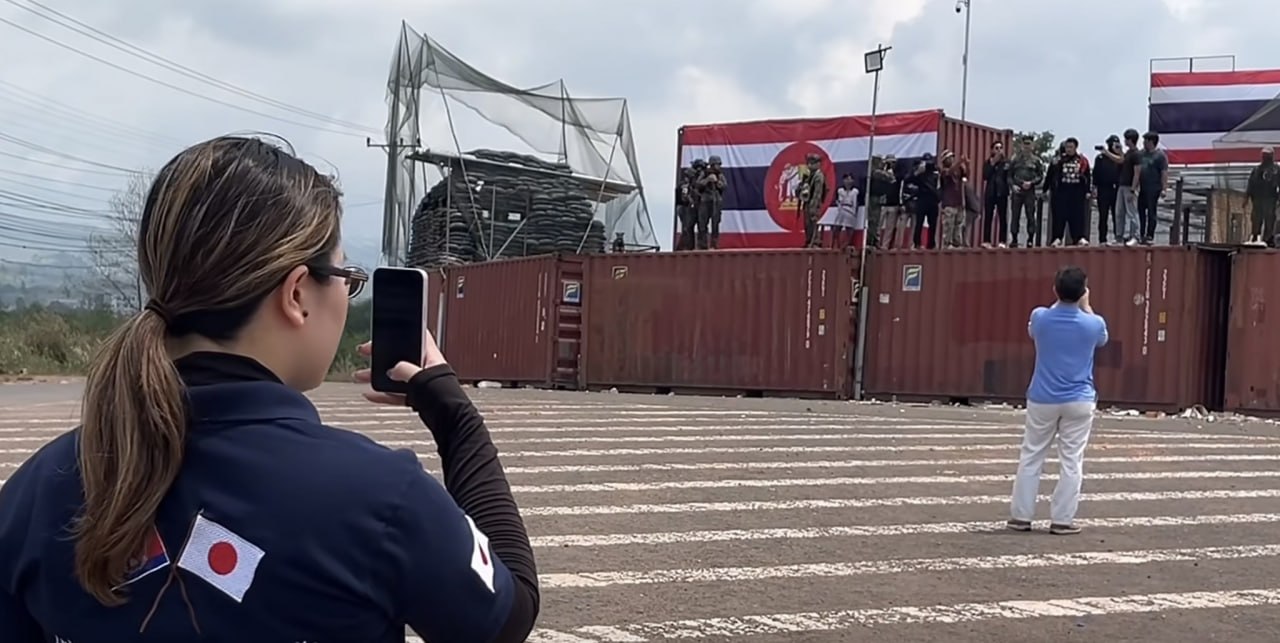 319BEB84-B0A6-4F3A-AB75-68347636C621